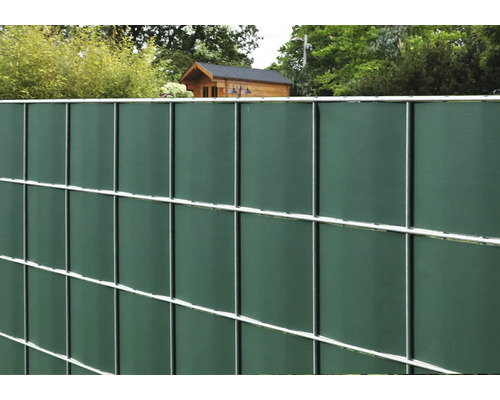 Clôture de jardin avec bandes d''intimité