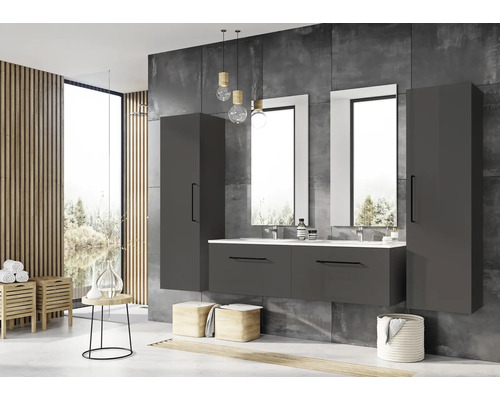 Salle de bains moderne avec meubles gris, lavabos, miroirs et éléments en bois