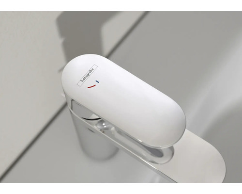 Logo Hansgrohe sur un mitigeur de lavabo