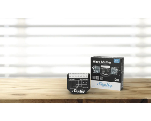 Shelly Wave Shutter pour contrôler les volets roulants et les stores avec l''emballage du produit correspondant