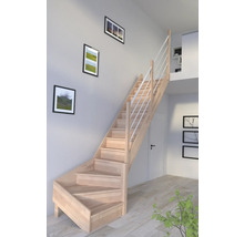 Escalier en bois avec rampe blanche dans une pièce lumineuse