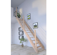 Escalier en bois avec rampe en métal dans une pièce lumineuse.