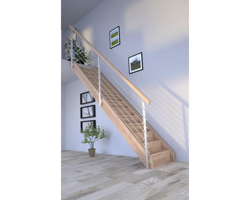 Escalier en bois avec rampe en acier inoxydable dans une pièce lumineuse