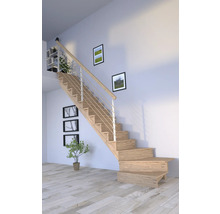 Escalier en bois avec rampe en acier inoxydable dans une pièce lumineuse.