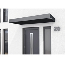 Graue Haustür mit Vordach an einem weissen Haus