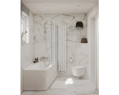 Salle de bain lumineuse avec baignoire, paroi de douche, radiateur, toilettes et carreaux de marbre