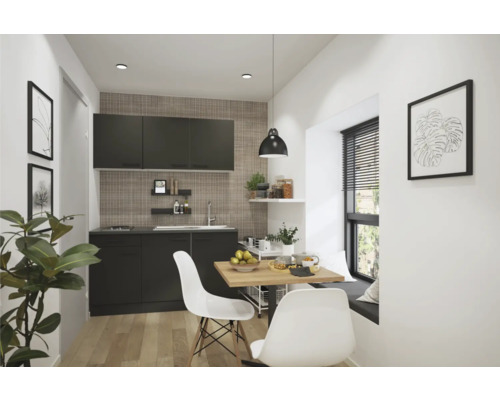 Moderne Küche mit Esstisch und Stühlen