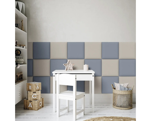 Coussin mural beige aspect tissé 30 x 30 cm Chambre d''enfant avec bureau, chaise et panneaux muraux en design carré