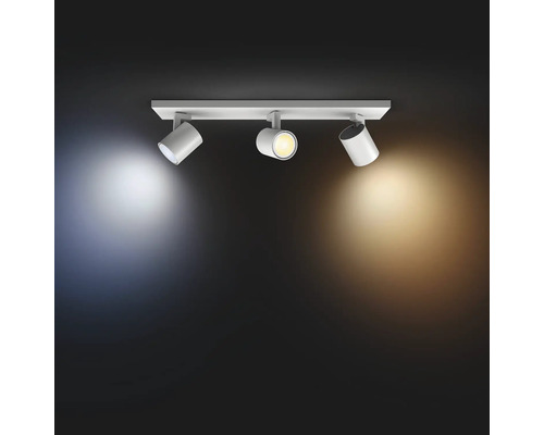 Deckenleuchte mit drei Strahlern