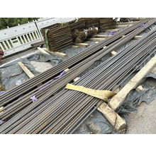 Bewehrungsstahl und Betonstahlmatten zur Verstärkung von Betonkonstruktionen.