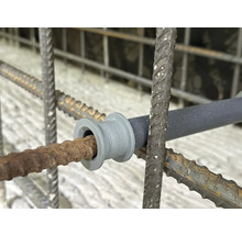 Entretoise d''armature en plastique dans armature en acier