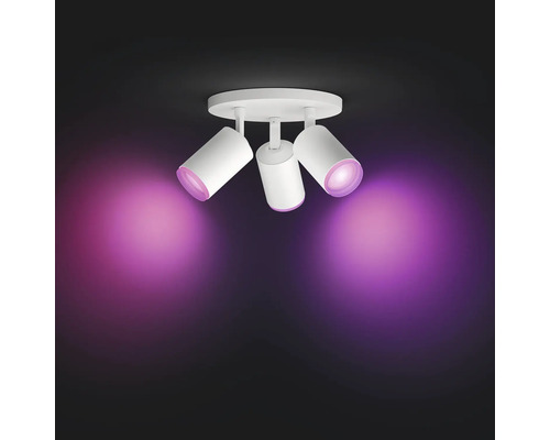 Deckenleuchte mit drei Strahlern