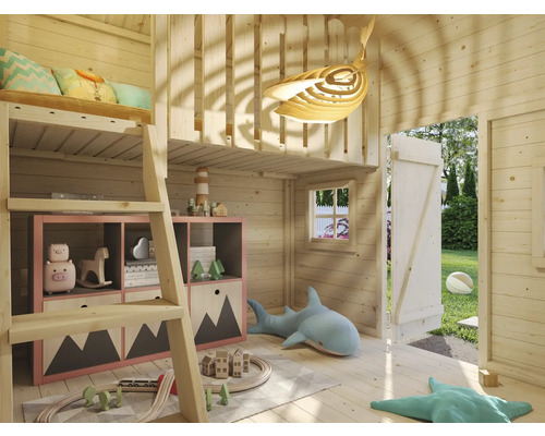 Holzspielhaus mit Leiter, Regalen, Spielzeug und Dekorationen für Kinder