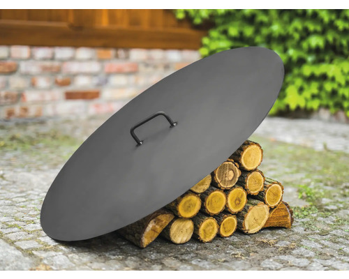 Couvercle pour foyer sur pile de bois