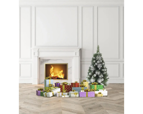 Scène de Noël avec cheminée, sapin de Noël et cadeaux