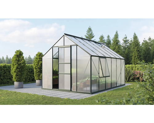 Gewächshaus Vitavia Meridian 1 9900 Hohlkammerplatten 4 mm 257x383 cm smaragd Gewächshaus im Garten mit geöffneten Fenstern und Tür.