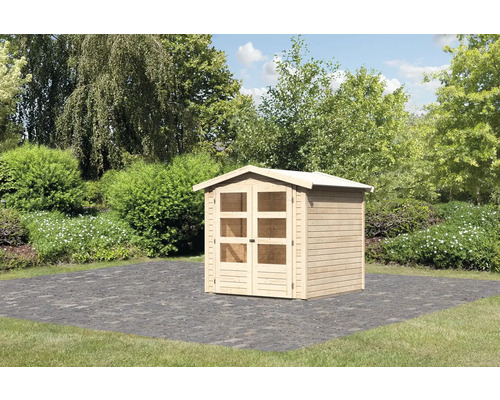 Scène de jardin avec abri de jardin en bois avec double porte