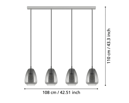 Hängelampe mit vier Lampenschirmen und den Maßen 110 x 108 cm.