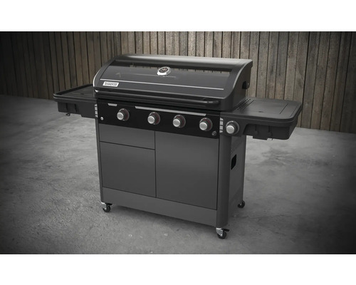 Barbecue à gaz avec quatre brûleurs, tablettes latérales et meuble bas sur roulettes