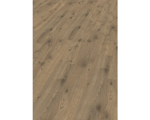 Verlegte Landhausdielen aus Laminat