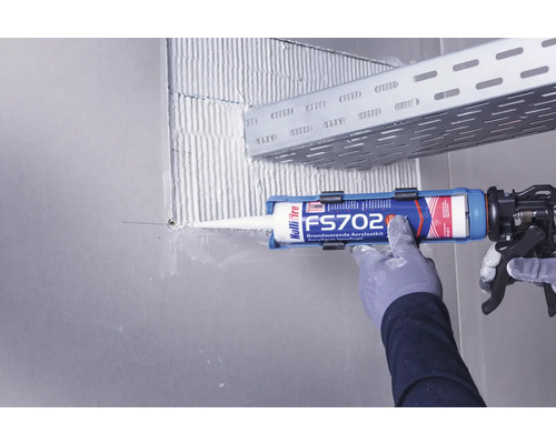 Mastic acrylique coupe feu Nullifire FS702 blanc 310 ml Application du mastic acrylique ignifuge Molli Tire FS702 avec un pistolet à cartouche
