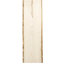Holzbrett mit Baumkante