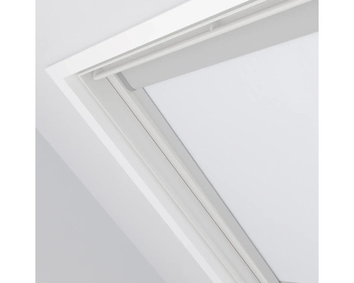 Dachfenster mit Verdunkelungsrollo
