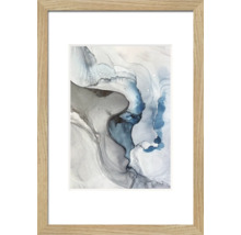 Gerahmtes abstraktes Kunstwerk mit hellen Holzelementen