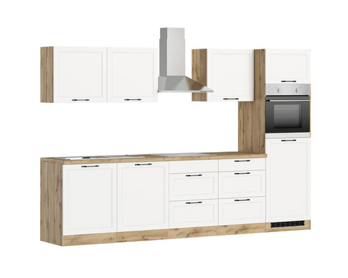 Cuisine avec armoires suspendues, hotte aspirante et four intégré