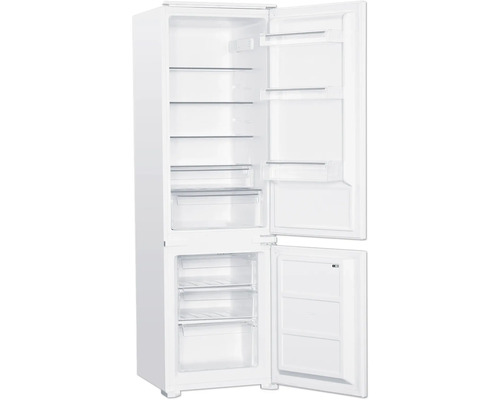 Réfrigérateur blanc ouvert avec compartiment congélateur et plusieurs clayettes en verre