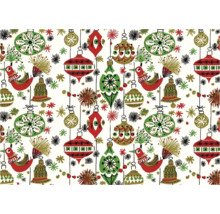 Weihnachtsmuster mit Ornamenten, Glocken, Sternen und Vogelmotiven