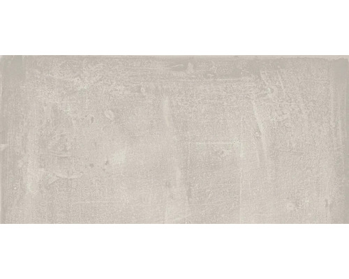 Carreau de sol avec surface mate