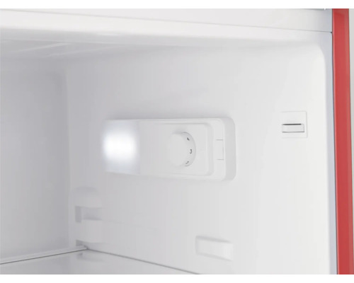 Vue intérieure d''un réfrigérateur avec régulateur de température