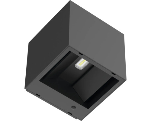 Kubische Aussenwandleuchte mit LED-Leuchtmittel