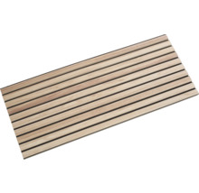 Holzpaneel mit Lamellen zur Wandgestaltung