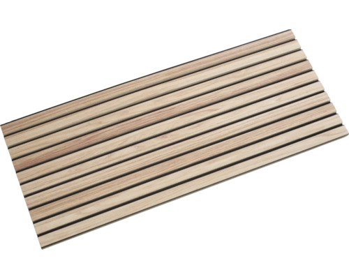 Holzpaneel mit Lamellen zur Wandgestaltung