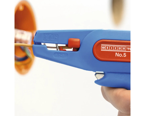 Abisolierzange mit Kabel