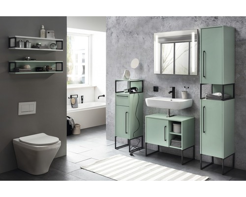 Modernes Badezimmer mit mintfarbenen Badmöbeln, Waschtisch, Spiegelschrank und Toilette