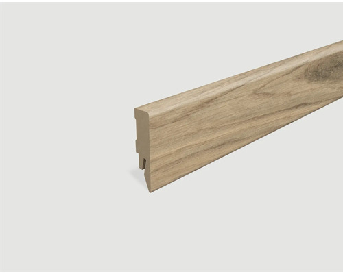 Plinthe plaxée chêne naturel L573 2400 x 58 x 14 mm