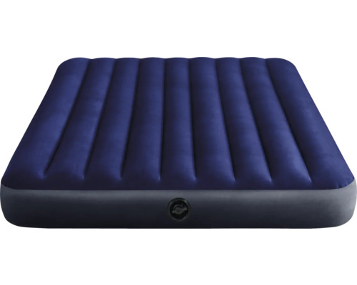 Matelas gonflable avec surface nervurée et valve