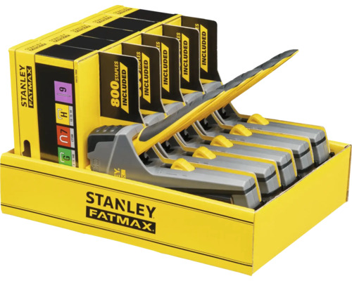 Stanley Fatmax Hammertacker mit 800 Klammern im Verkaufsdisplay