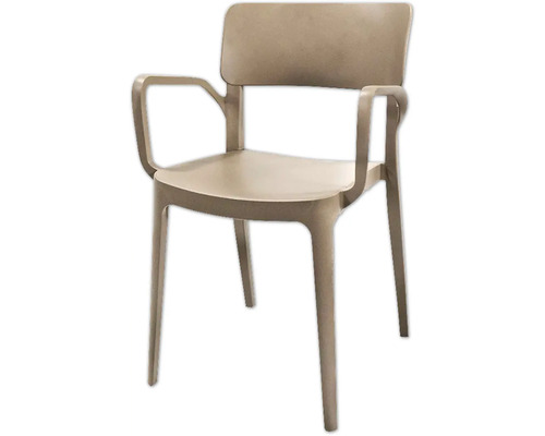 Fauteuil en plastique