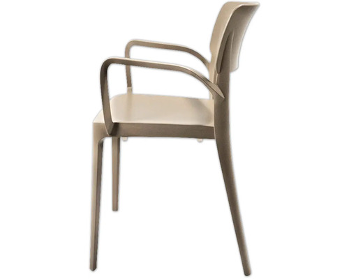 Chaise avec accoudoirs