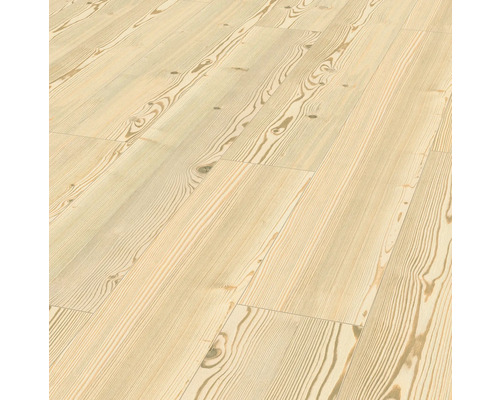 Plancher en bois de pin