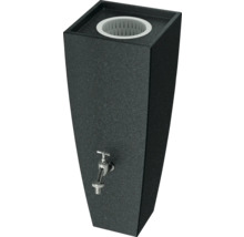 Dunkle Regentonnen-Säule mit Wasserhahn