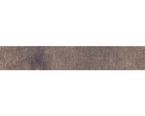 Sockelfliese Industrial Copper lappato 10x60 cm Nahaufnahme einer braunen Bodenfliese mit rauer Oberfläche