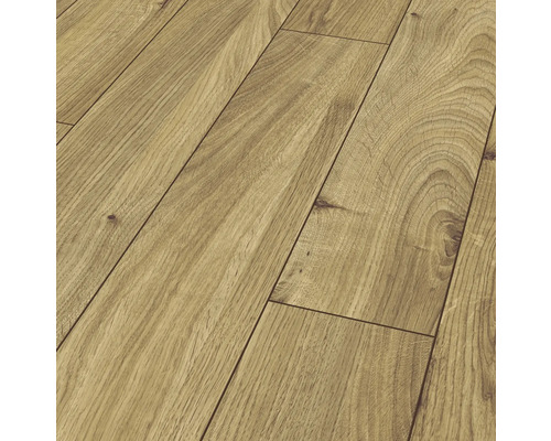 Verlegung von Laminatboden in Holzoptik