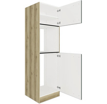 Meuble de cuisine avec portes ouvertes et étagères