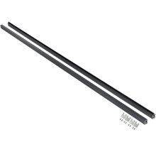 Zwei Aluminiumprofile mit Befestigungsmaterial
