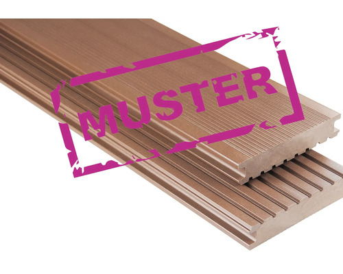 Terrassendielen aus Holz und Kunststoff im Querschnitt